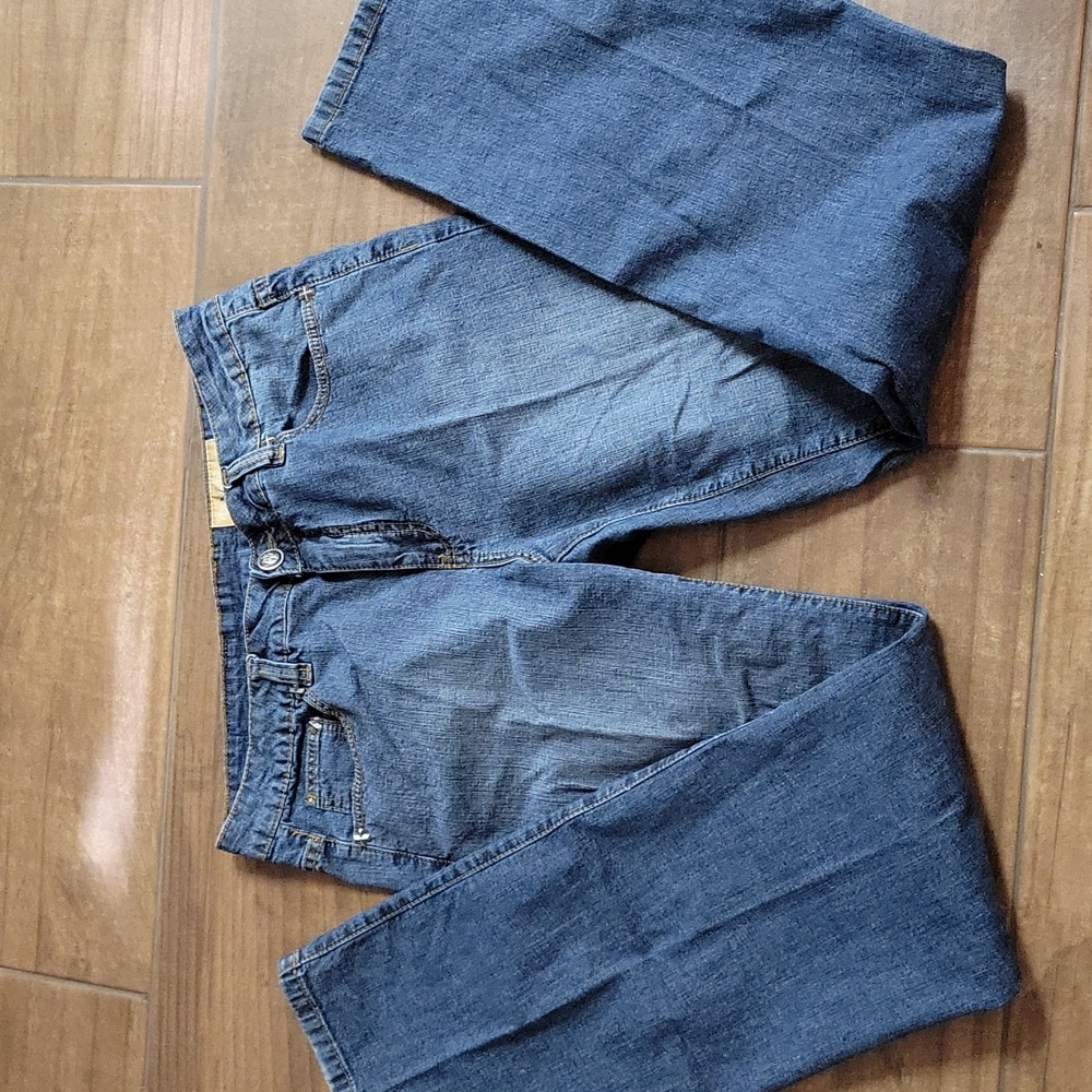 V Cristina embellished Stretch Medium wash denim blue jeans 5 pocket sz 12 EUC…